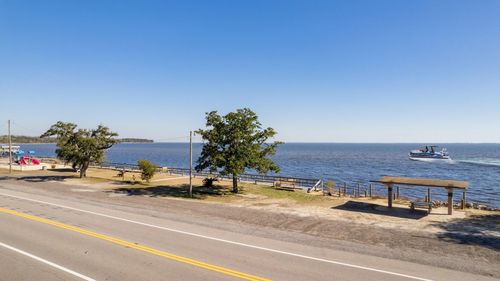 25 State Highway 20 W, Freeport, FL, 32439-3814 | Card Image