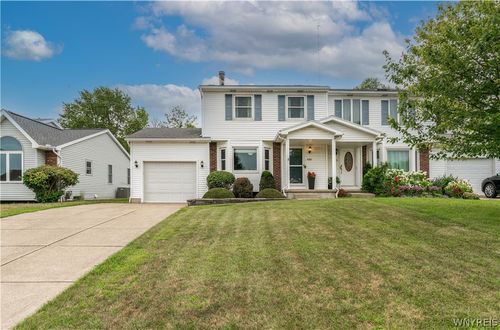 4261 Victorian Dr, Hamburg, NY, 14075-1855 | Card Image