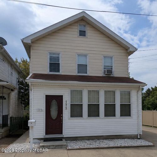 175 Blackman St, Wilkes Barre, PA, 18702-4505 | Card Image