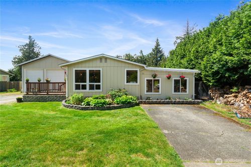 6462 Trigg Woods Ln, Ferndale, WA, 98248-9820 | Card Image