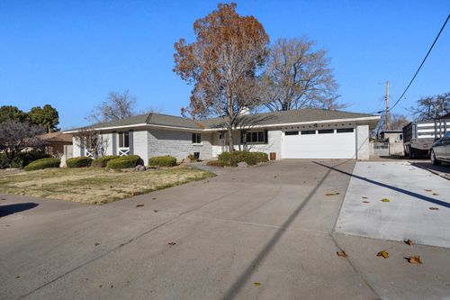 7513 Gladden Ave Ne, Albuquerque, NM, 87110-1487 | Card Image