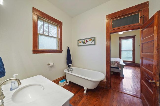 570 Wightman St, House other with 3 bedrooms, 3 bathrooms and null parking in Matagorda TX | Image 17