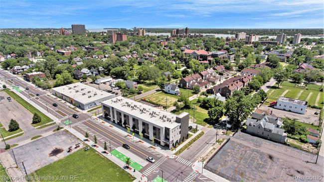 212 - 7410 Kercheval St, Condo with 2 bedrooms, 2 bathrooms and null parking in Detroit MI | Image 19