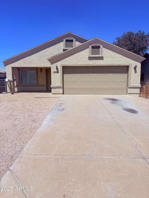 1926 W Jefferson St, Phoenix, AZ, 85009-5223 | Card Image