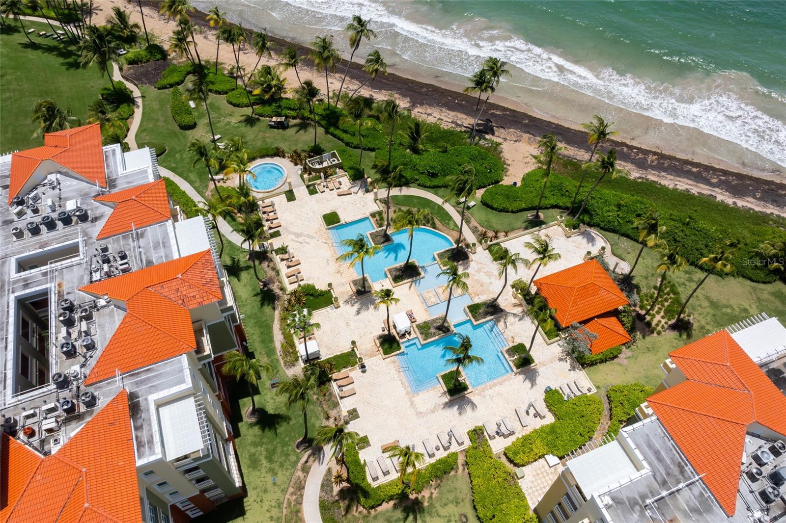 Residential en venta en HUMACAO, 300 THE MARBELLA CLUB, 1963 m²