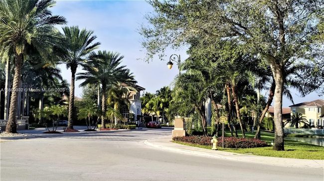 12953 Sw 49 Th Ct, Townhouse with 3 bedrooms, 3 bathrooms and null parking in Miramar FL | Image 28