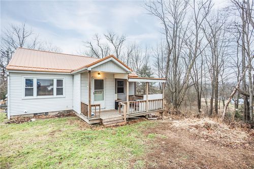 795 Prospect St, Manor Twp, PA, 16226 | Card Image