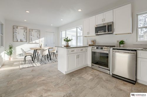 4800 A St, Lincoln, NE, 68510-4922 | Card Image