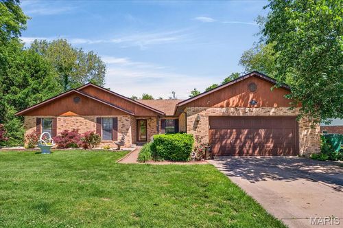 1253 Tanglewood Trce, O Fallon, IL, 62269-3112 | Card Image