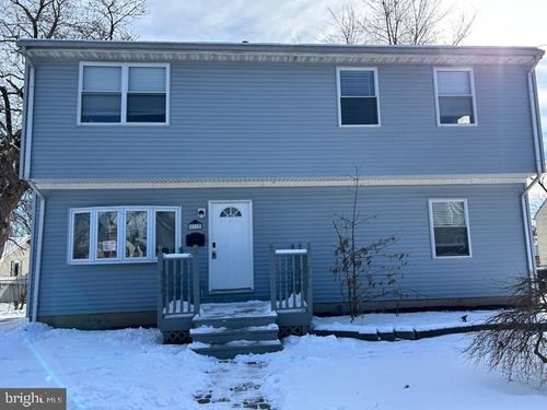 11 Carolina Ave, MORRISVILLE, PA, 19067-7516 | Card Image