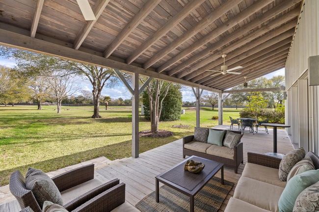 1585 Round Top Rd, Home with 6 bedrooms, 7 bathrooms and null parking in Round Top TX | Image 8