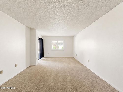 c128-10330 W Thunderbird Blvd, Sun City, AZ, 85351-3040 | Card Image