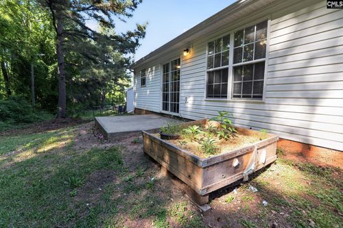 284 S Converse St, spartanburg, SC, 29306-3512 | Card Image