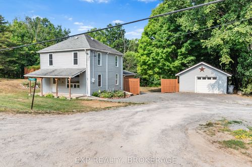 7993 Perth Road, Frontenac, ON, K0K2L0 | Card Image