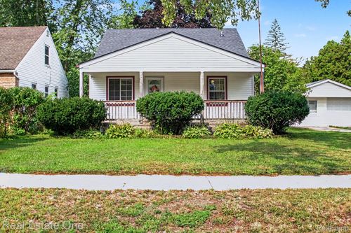 5935 Lathers St, Garden City, MI, 48135-2590 | Card Image