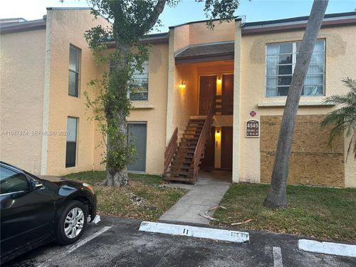 h-4545 Treehouse Ln, Tamarac, FL, 33319-2034 | Card Image