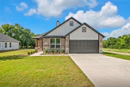 504 E Ball St, Tom Bean, TX, 75489-5025 | Card Image