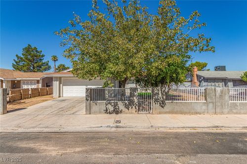 408 Rhoda St, Las Vegas, NV, 89110-3324 | Card Image