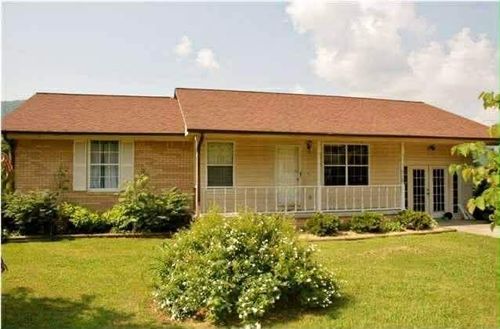 208 Cedar Point Ln, South Pittsburg, TN, 37380-9754 | Card Image