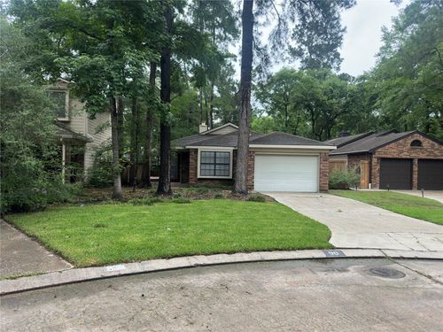 90 S Cobble Hill Pl, The Woodlands, TX, 77381-3093 | Card Image
