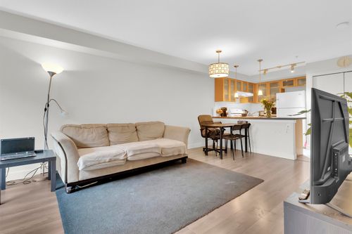 58-9339 Alberta Rd, Richmond, BC, V6Y4E3 | Card Image