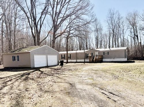 765 W Howard City - Edmore, Edmore, MI, 48829 | Card Image