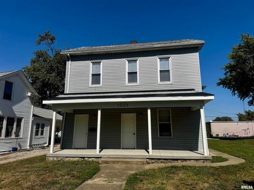 1031 Franklin St, Carlyle, IL, 62231-1806 | Card Image