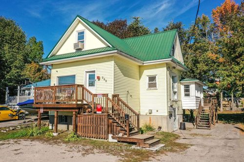 200 Edward St, Orillia, ON, L3V2X4 | Card Image