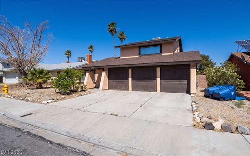 3648 Margarita Way, Las Vegas, NV, 89103-1033 | Card Image