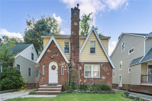1270 Plainfield Rd, South Euclid, OH, 44121-2510 | Card Image