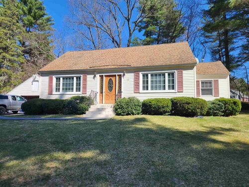 10 Whiton Place, Plaistow, NH, 03865 | Card Image