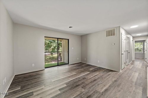h-1630 Oxford Road, Henderson, NC, 27536 | Card Image