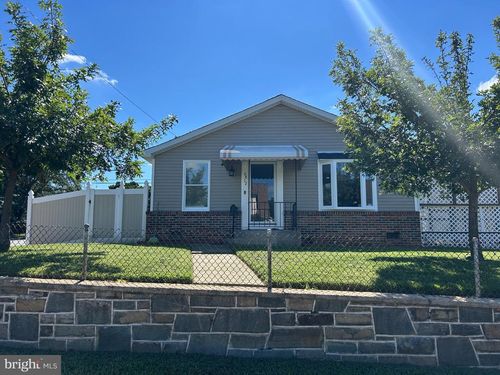 6817 Brentwood Ave, BALTIMORE, MD, 21222-1740 | Card Image