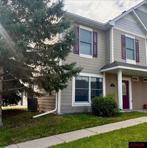 1850 Macintosh Ct, Saint Peter, MN, 56082-1764 | Card Image