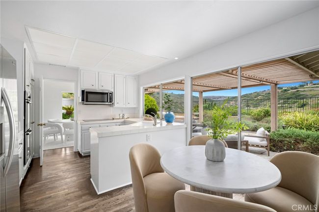 1606 Reef View Cir, House other with 4 bedrooms, 2 bathrooms and 3 parking in Corona del Mar CA | Image 16