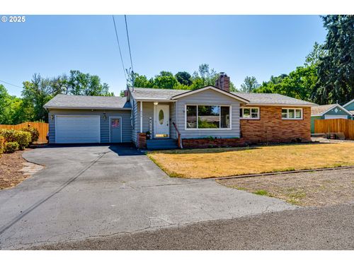 850 Spruce St, Junction City, OR, 97448-1021 | Card Image