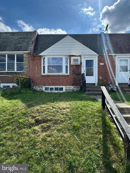 1532 Summit Street, MARCUS HOOK, PA, 19061 | Card Image