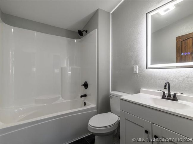 322 W Seneca Ave, House other with 3 bedrooms, 2 bathrooms and null parking in Nowata OK | Image 13
