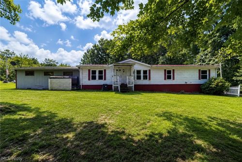 1080 Lumen Rd Nw, Minerva, OH, 44657-9705 | Card Image