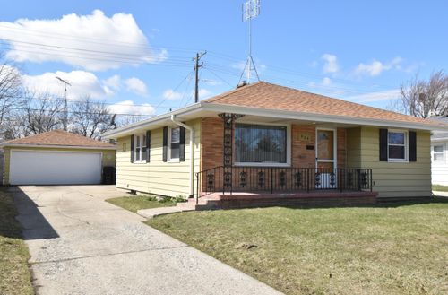 824 Ohio St, RACINE, WI, 53405-2206 | Card Image