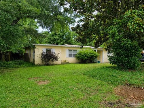 107 Escalona Ave, Pensacola, FL, 32503-3632 | Card Image