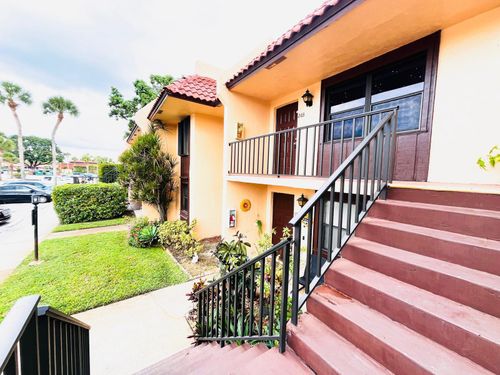 apt-203-5939 Forest Hill Blvd, West Palm Beach, FL, 33415-5568 | Card Image