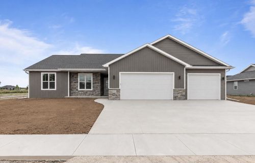N8851 Killarney Way, HARRISON, WI, 54952 | Card Image