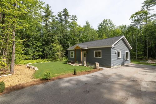 34 Hawk Mountain Rd, Waterford, ME, 04088-3921 | Card Image