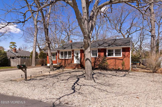 412 Prospect Ave, House other with 3 bedrooms, 2 bathrooms and null parking in Pine Beach NJ | Image 4
