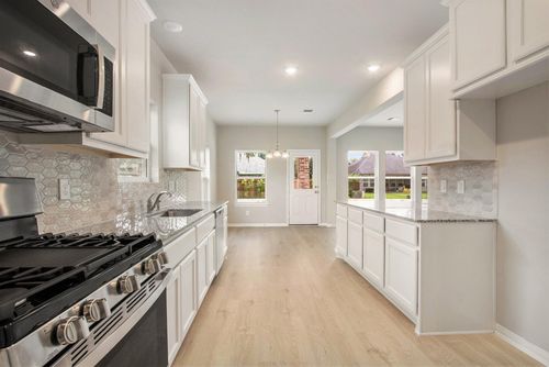 107 Pecan Valley Dr, West Columbia, TX, 77486-9688 | Card Image