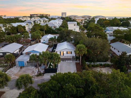 38 Barracuda St, Santa Rosa Beach, FL, 32459-4524 | Card Image