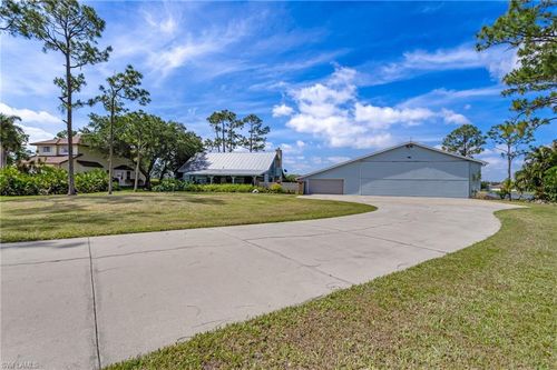 18631 Baseleg Ave, NORTH FORT MYERS, FL, 33917-7123 | Card Image