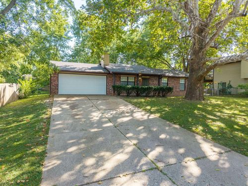 4704 Salem Dr, COLUMBIA, MO, 65203 | Card Image