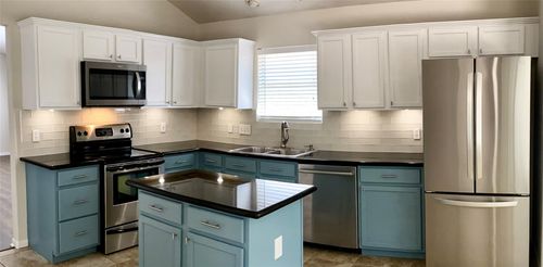 6 Tivoli Garden Ct, The Woodlands, TX, 77382-1425 | Card Image